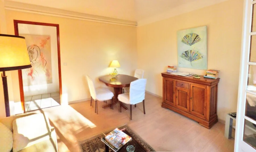 Living-and-dining-area-e1501520128984